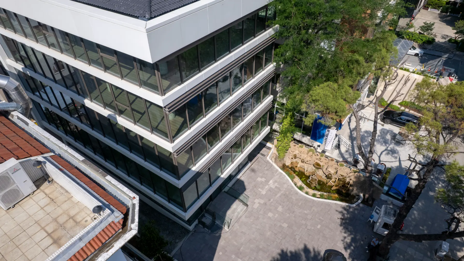 Azizoğlu Business Center – Yugo Construction