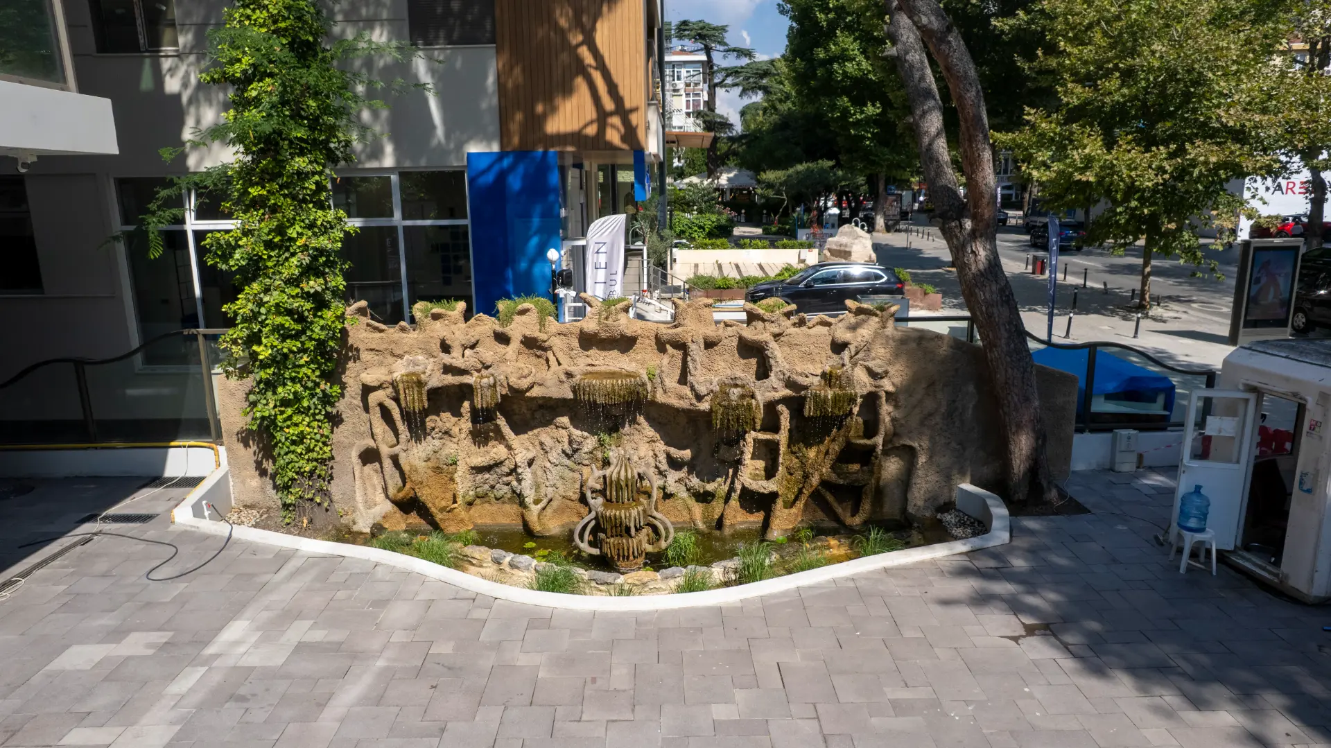Azizoğlu Business Center – Yugo Construction