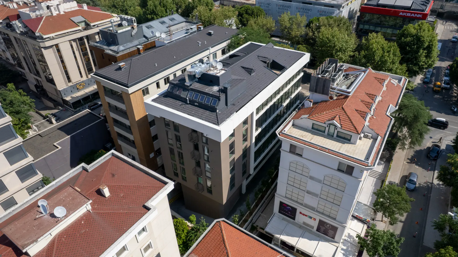 Azizoğlu Business Center – Yugo Construction